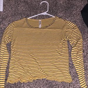 Comfortable and soft croptop